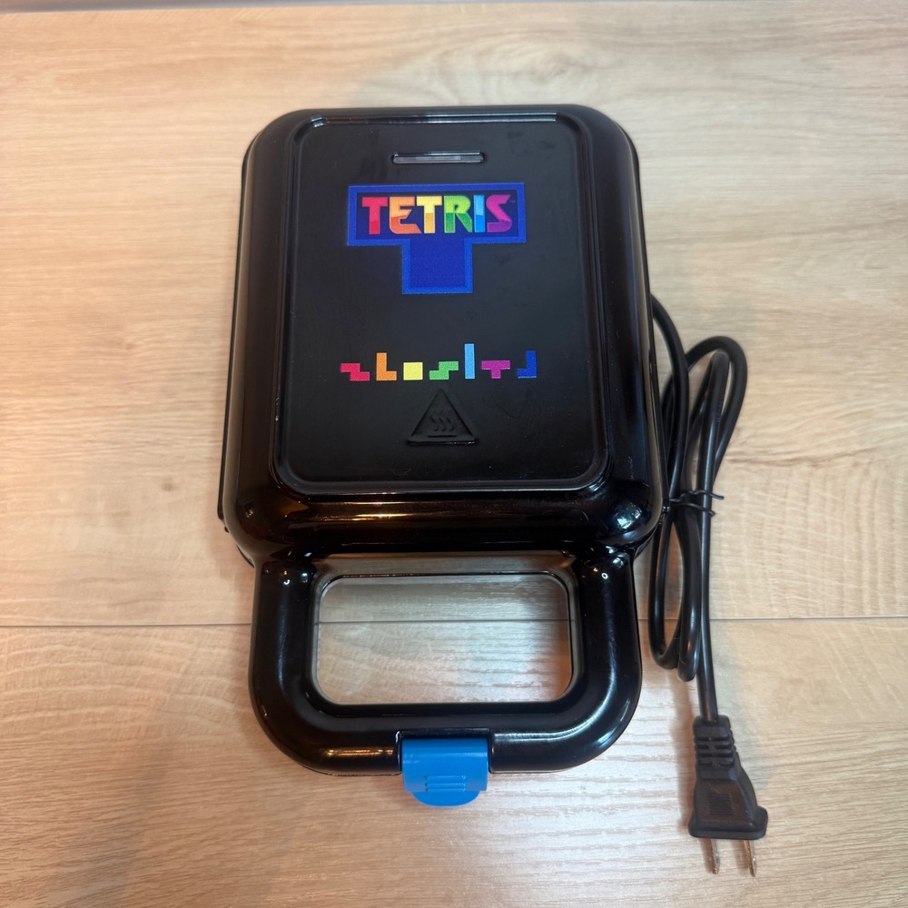Tetris Waffle Maker Retro Video Game Tetrimino Block Sandwich Press  Black